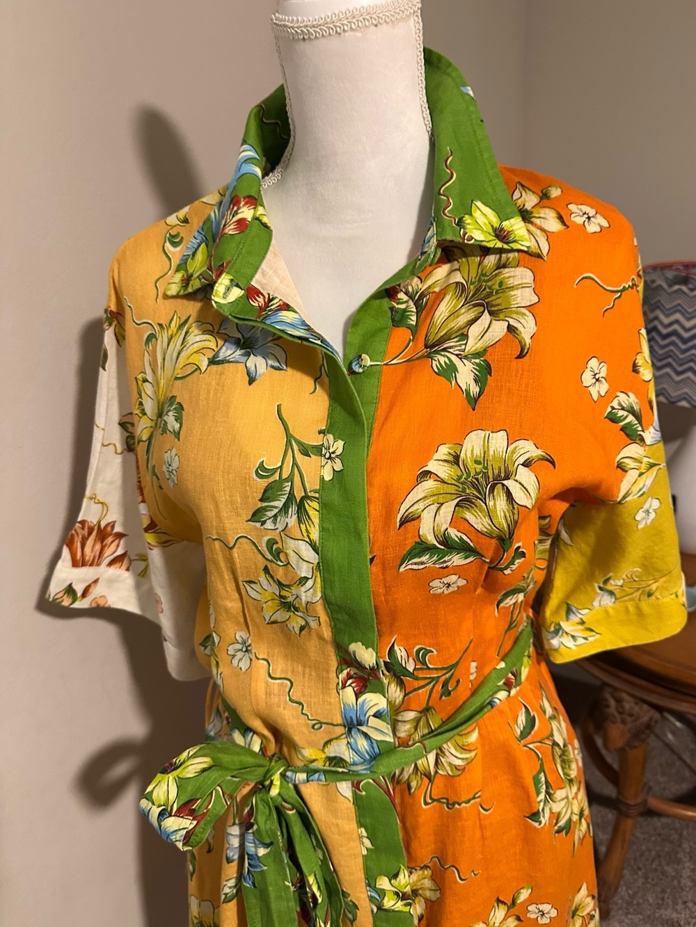 Magaschoni Tropical Floral Belted Dress (Alemais dupe). Sz M, can fit 6-8.